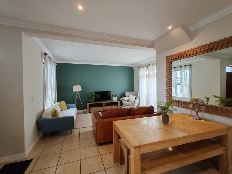 To Let 3 Bedroom Property for Rent in Royal Ascot Western Cape